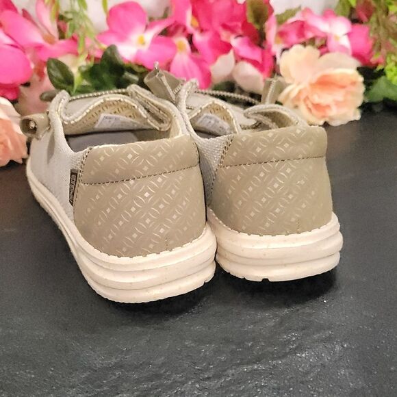 NWOT Hey Dude Wendy Sox Sand Shell - Picture 7 of 10